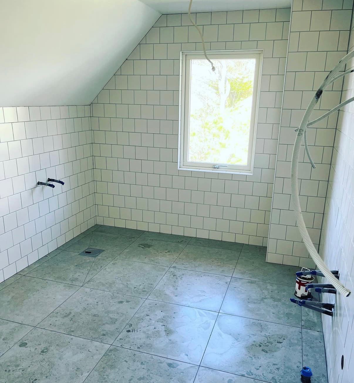 Plattsättning kakel och klinker